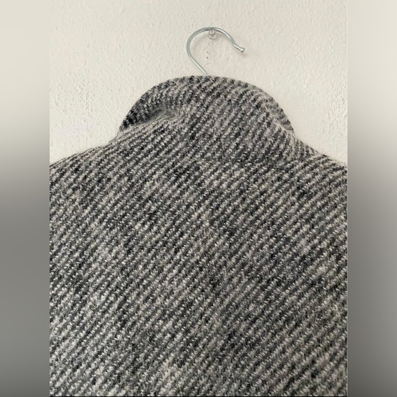 Double Breasted Boxy Grey Coat - Picture 2 of 9